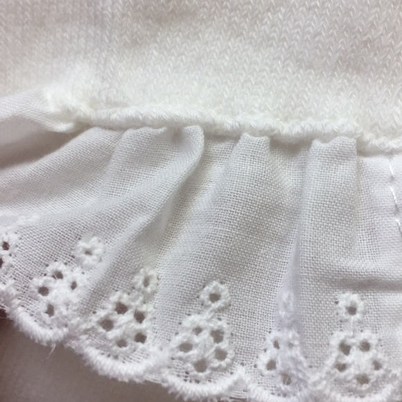 🎁BNWT Gymboree 1 pair White ruffle socks - Picture 4 of 5
